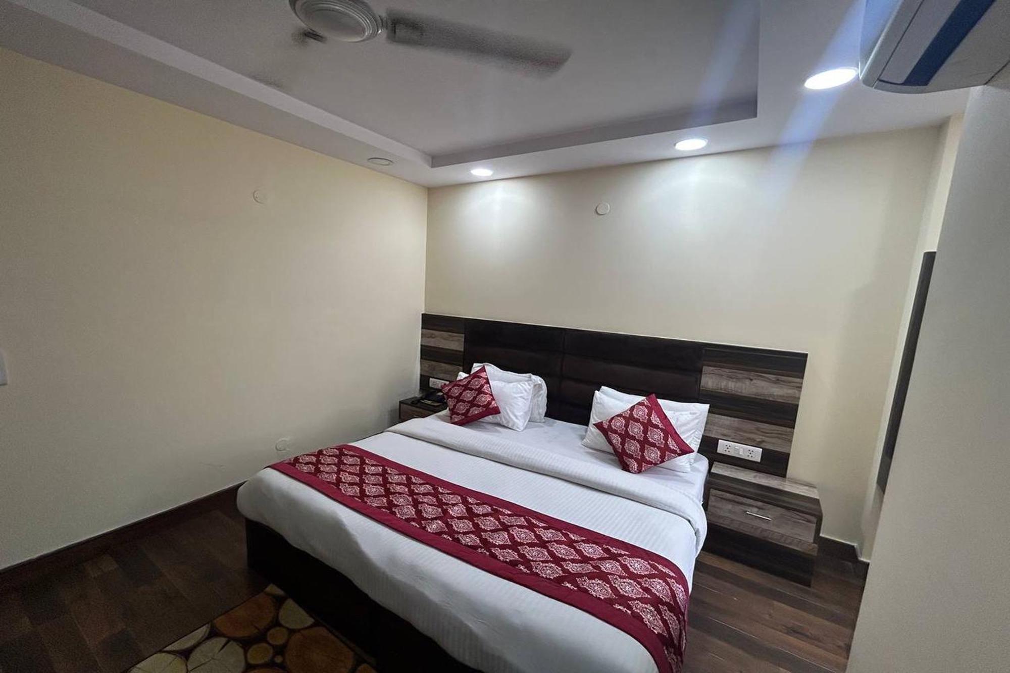 Singh Continetal Hotel Delhi (National Capital Territory of India)