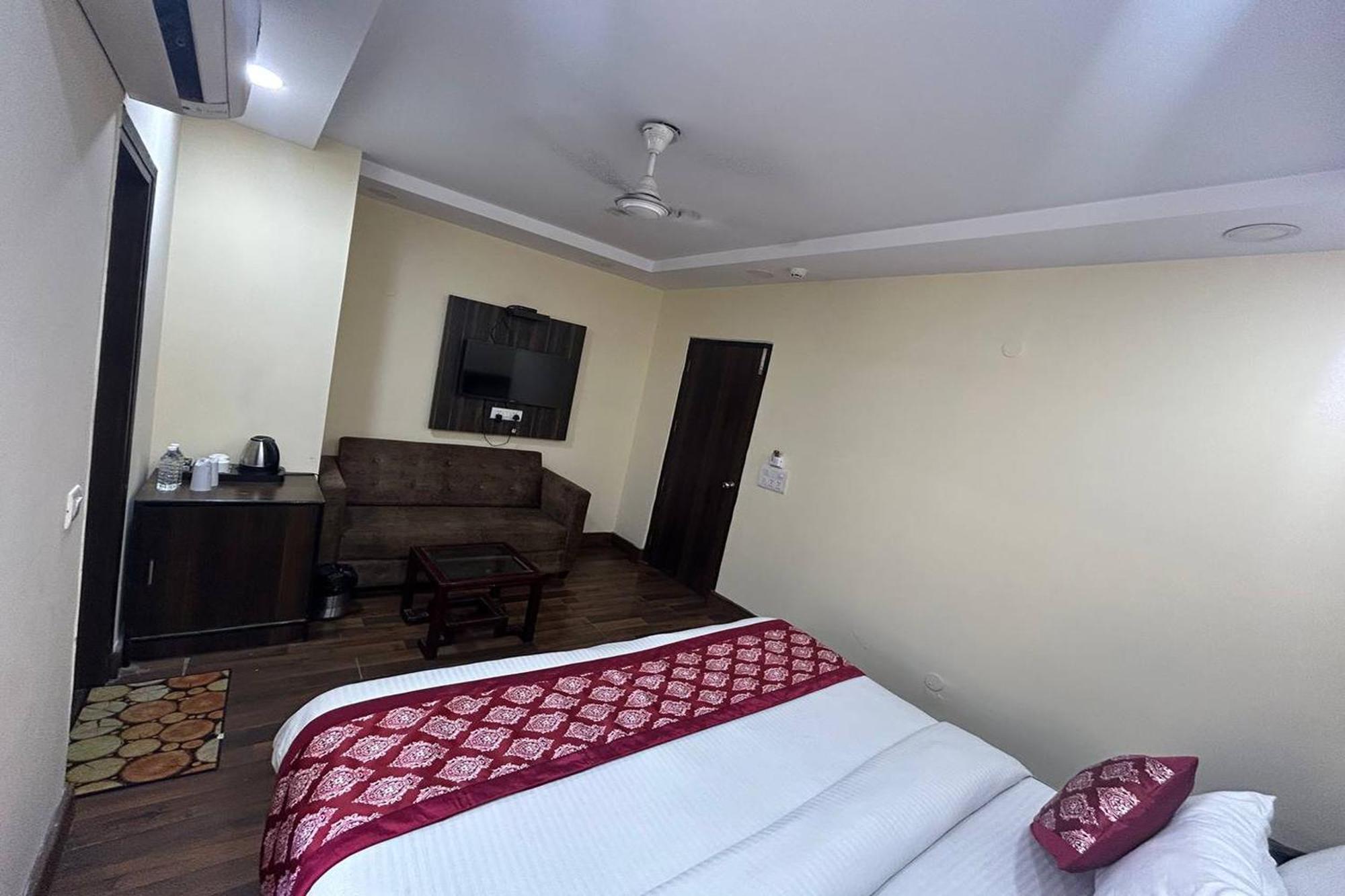 Hotel Singh Continetal Delhi (National Capital Territory of India)