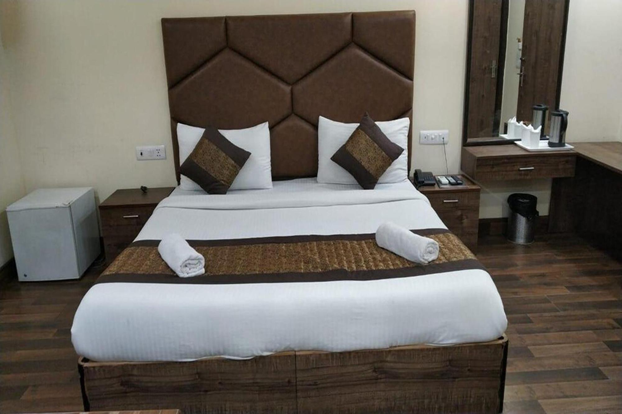Hotel Singh Continetal