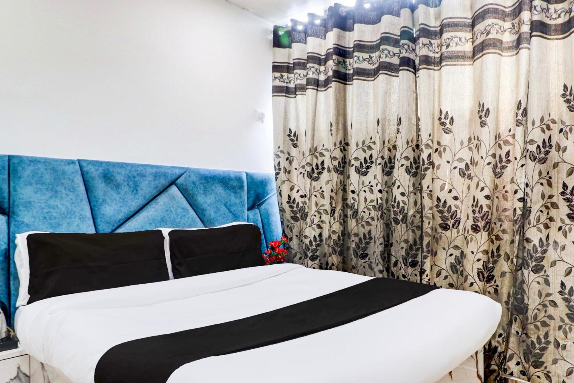 Hotel O Mini Tower New Delhi