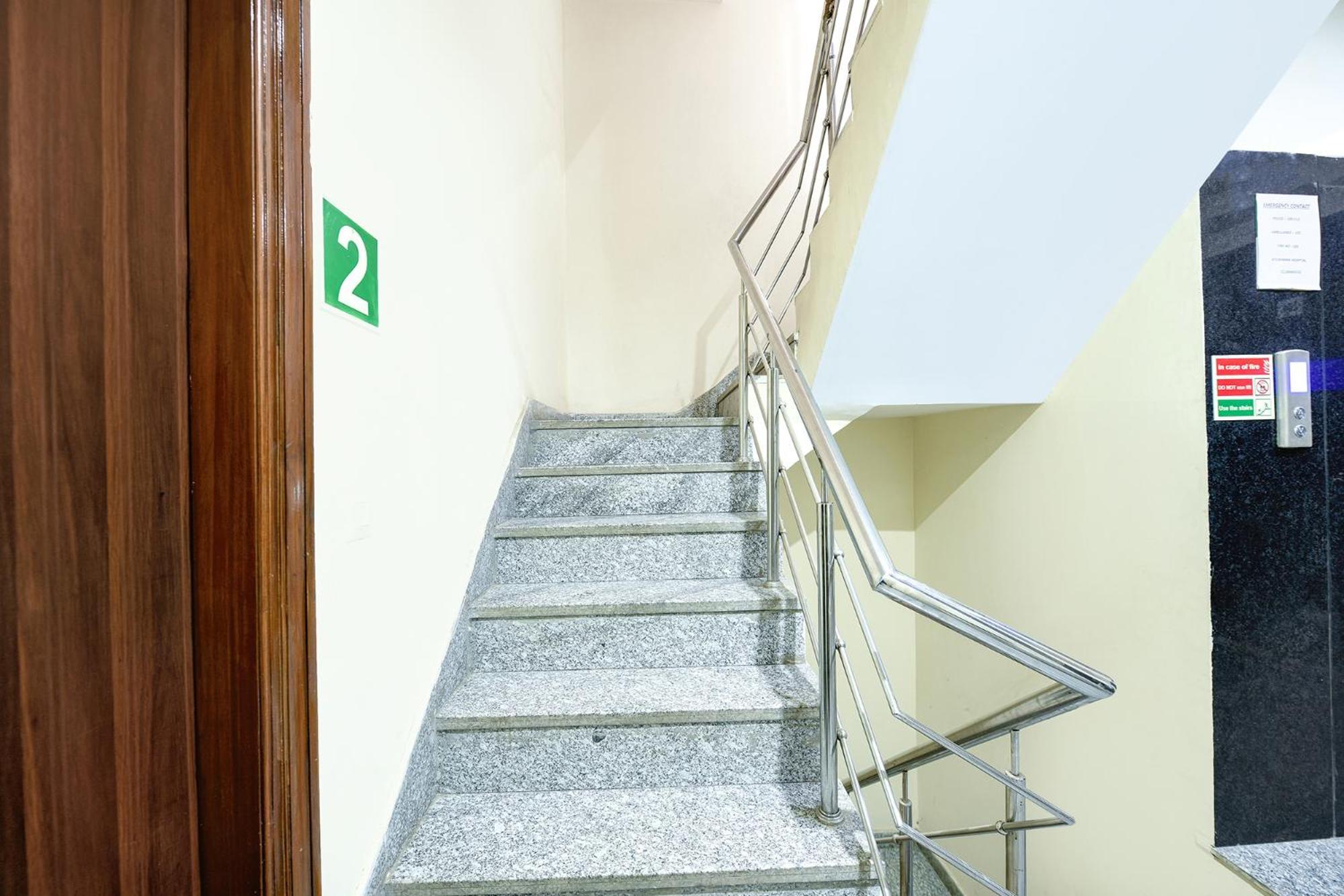 Fabhotel Dwarka Residency - Nr Yashobhoomi Convention Centre Hotel New Delhi