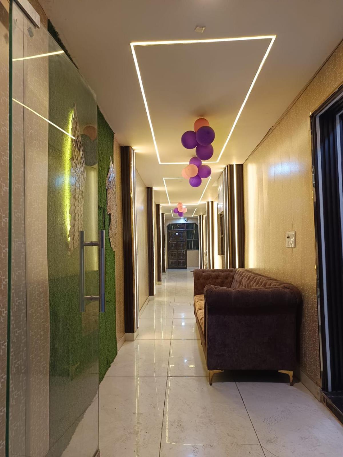Hotel Kerala - Walk From Nizamuddin Railway Station