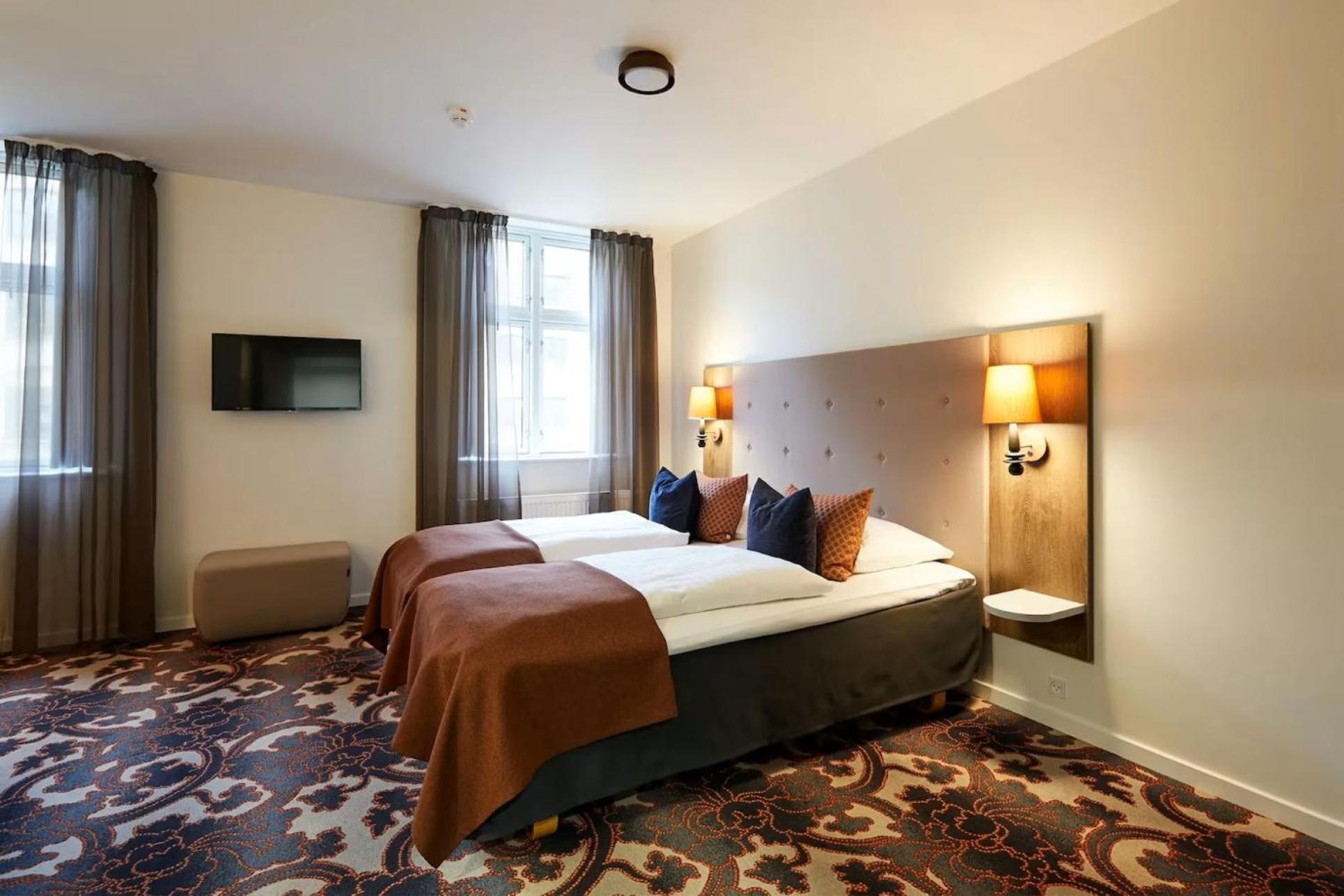 Hotel Mdf Tela Near Igi Airport Delhi New Delhi