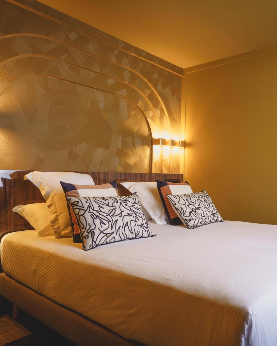Grand Near Igi Airport New Delhi