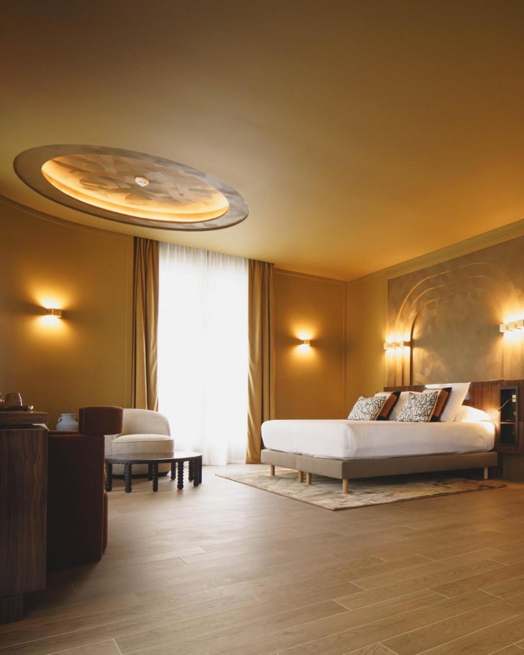 Grand Near Igi Airport Hotel