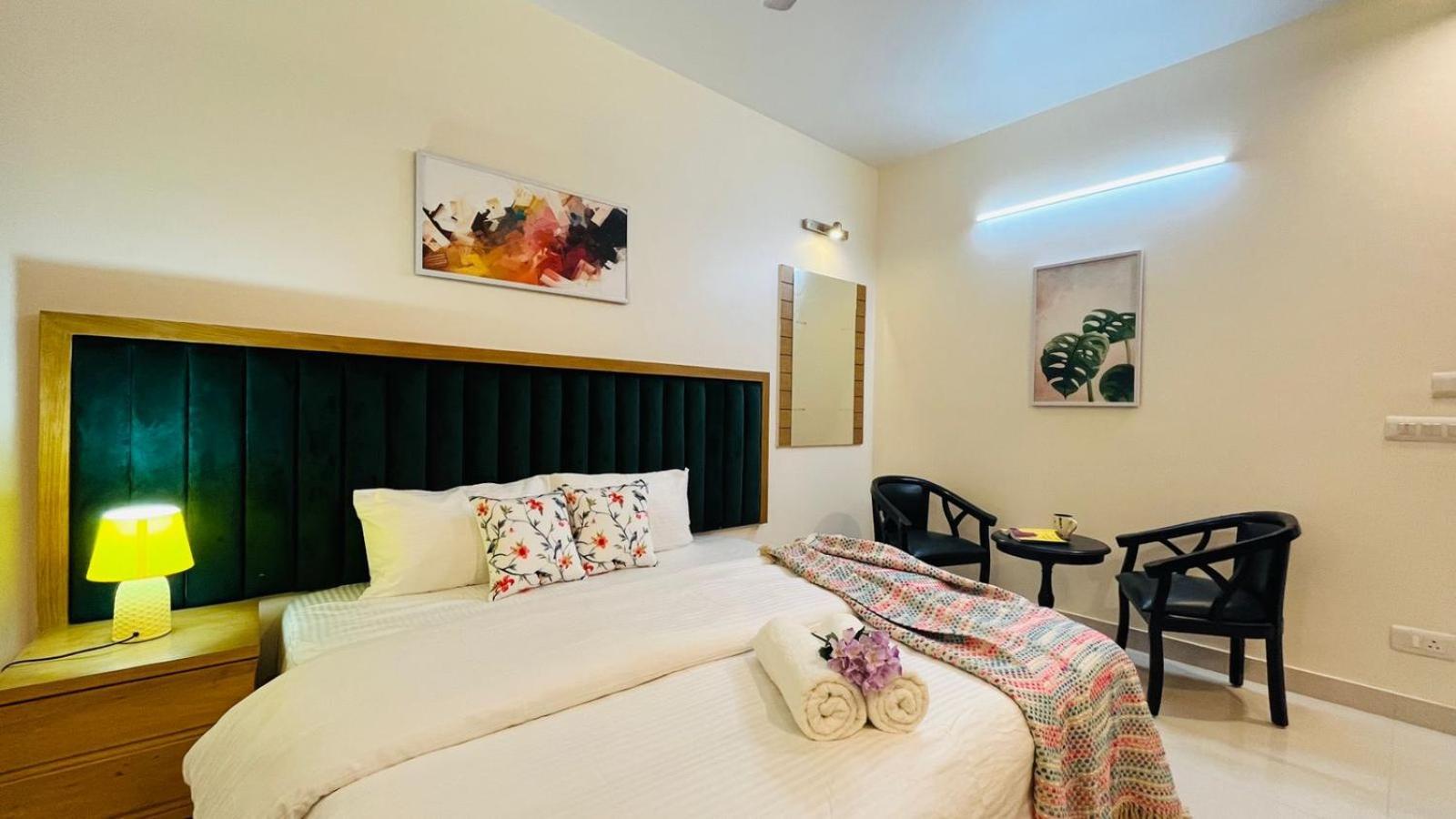 Olive Service - Greater Kailash Apartment New Delhi