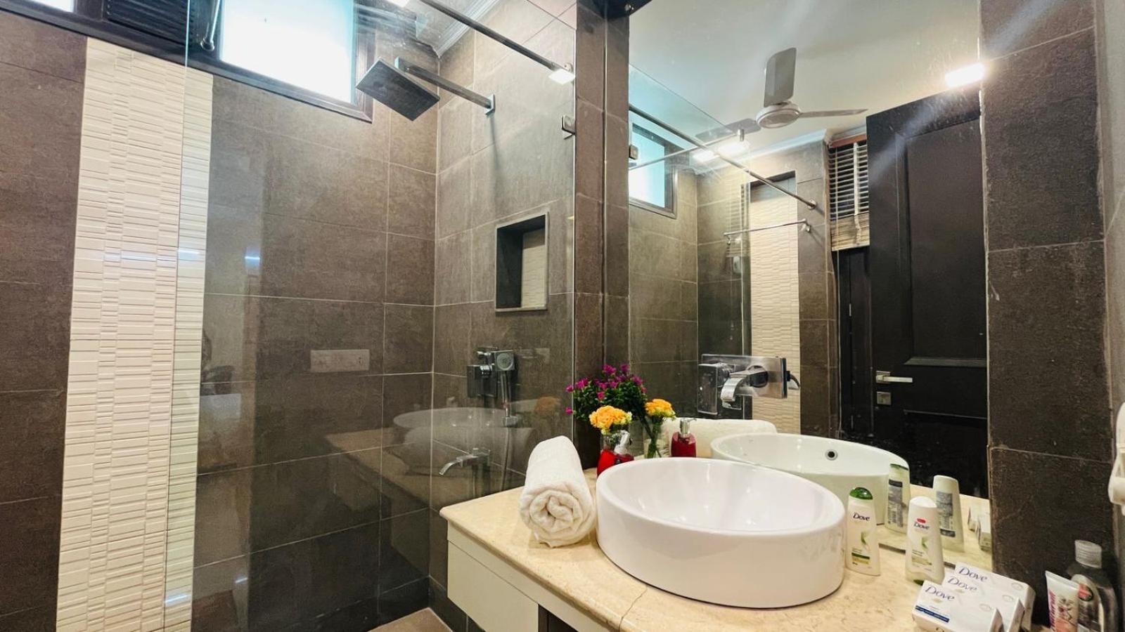 Apartment Olive Service - Greater Kailash