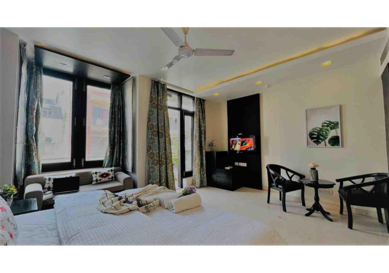 Olive Service - Greater Kailash * New Delhi