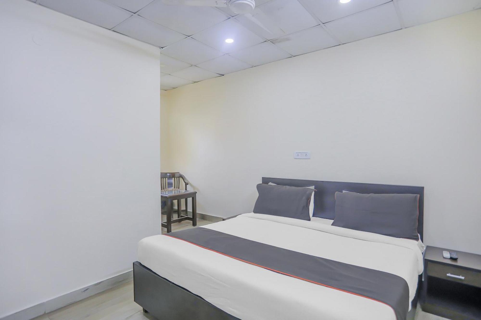 Townhouse Park Residency 1 New Delhi