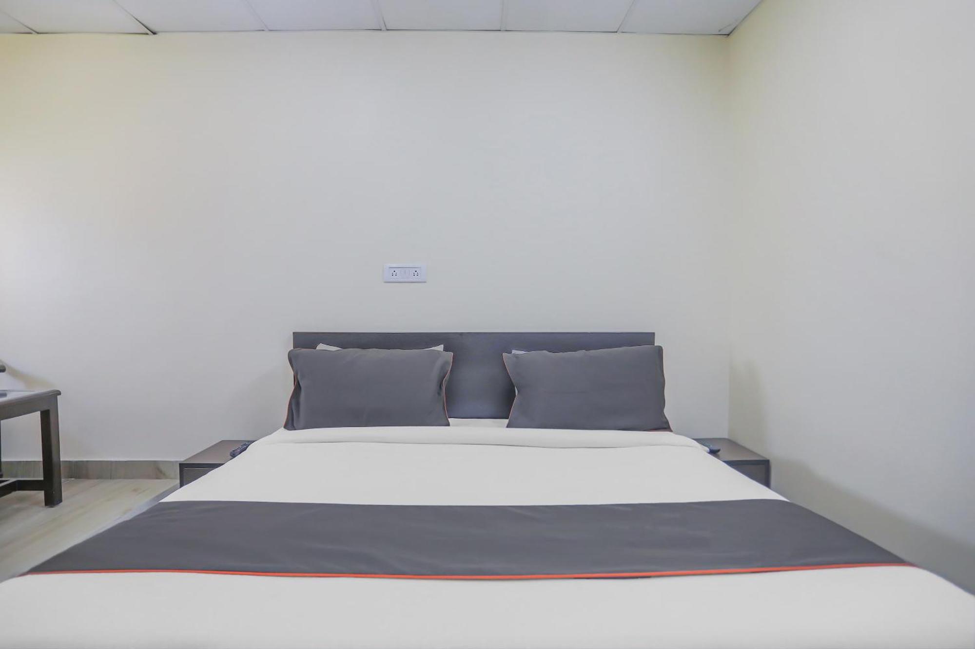 Hotel Townhouse Park Residency 1
