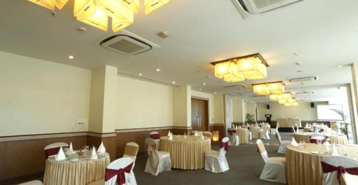 Hotel Diamond Inn-near Igi-airport-terminal-3 New Delhi