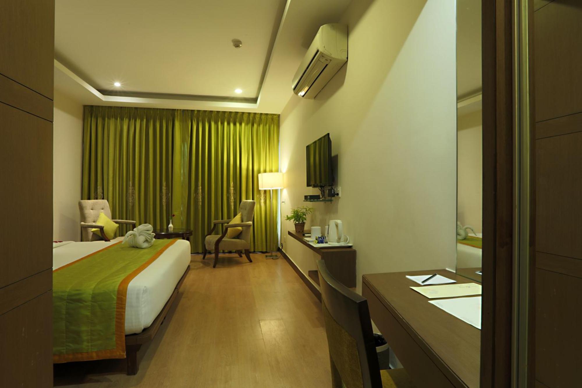 Hotel The Luxury Delhi Airport New Delhi