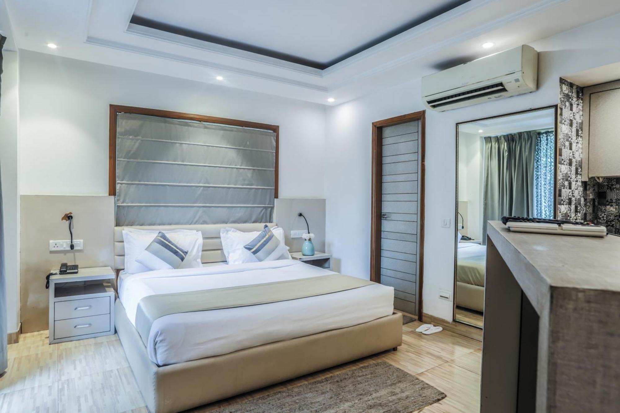 Red Rose - With Kitchenette Homestay