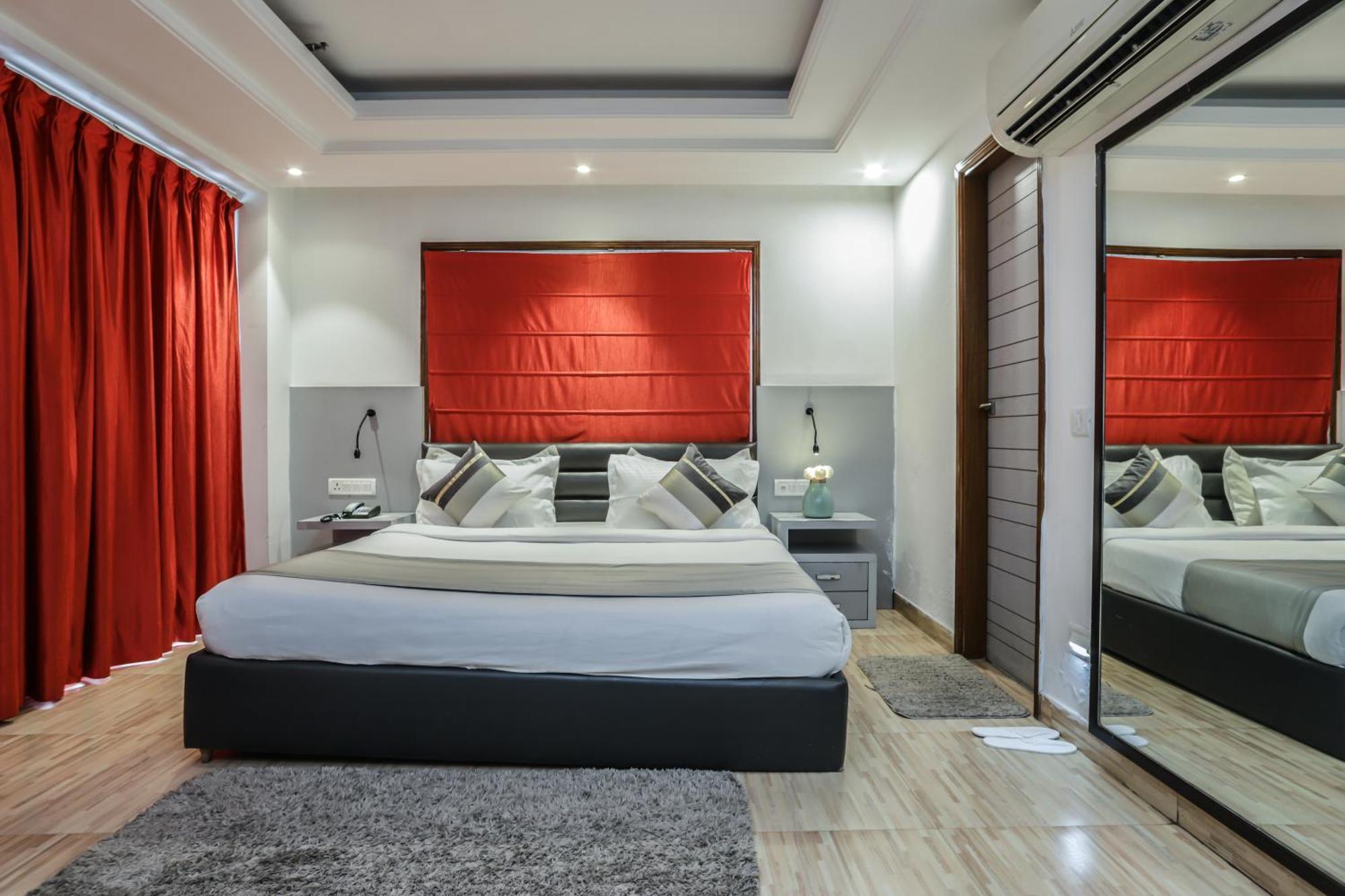 Homestay Red Rose - With Kitchenette *