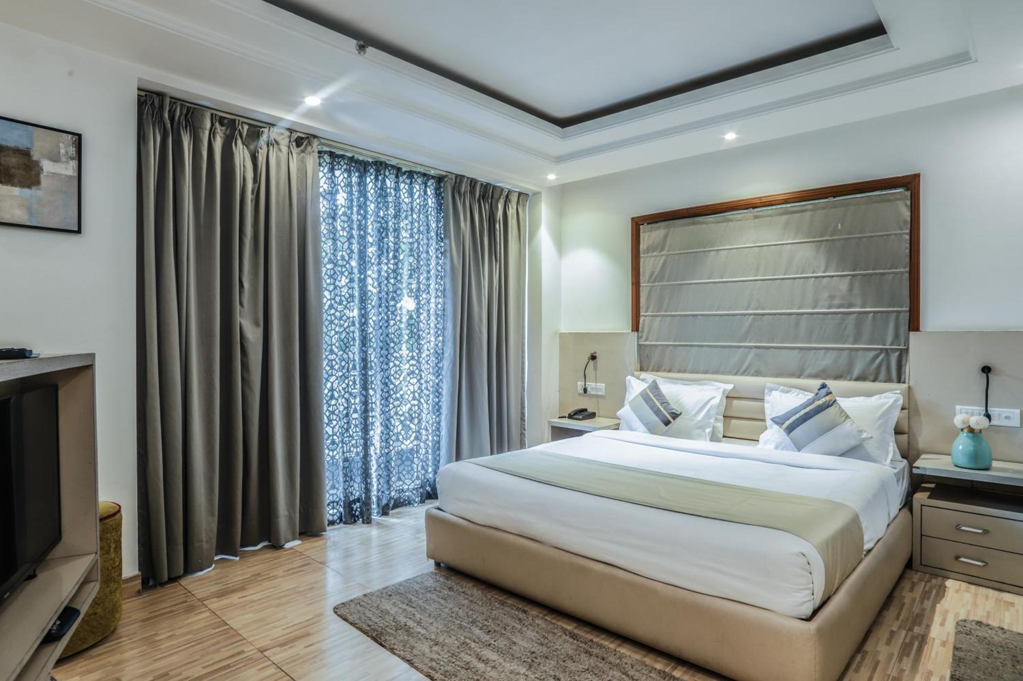 Homestay Red Rose - With Kitchenette New Delhi