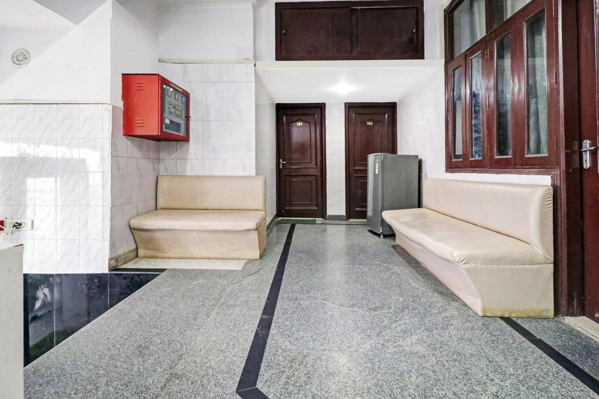 O Rs Hotel New Delhi