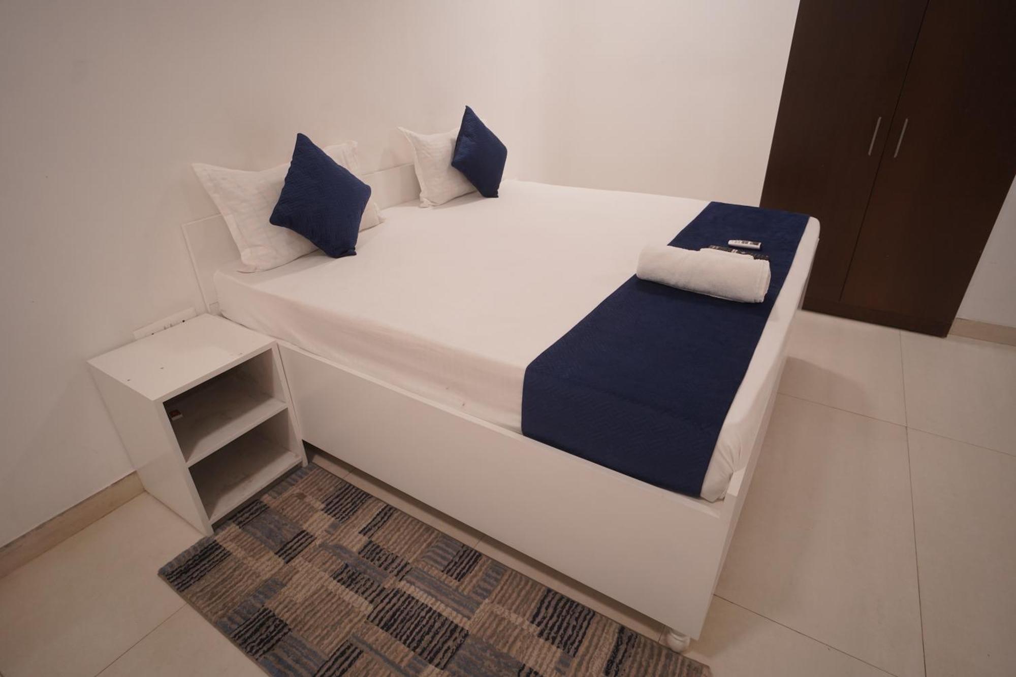 Airport Delhi Free Airport Drop Hotel *