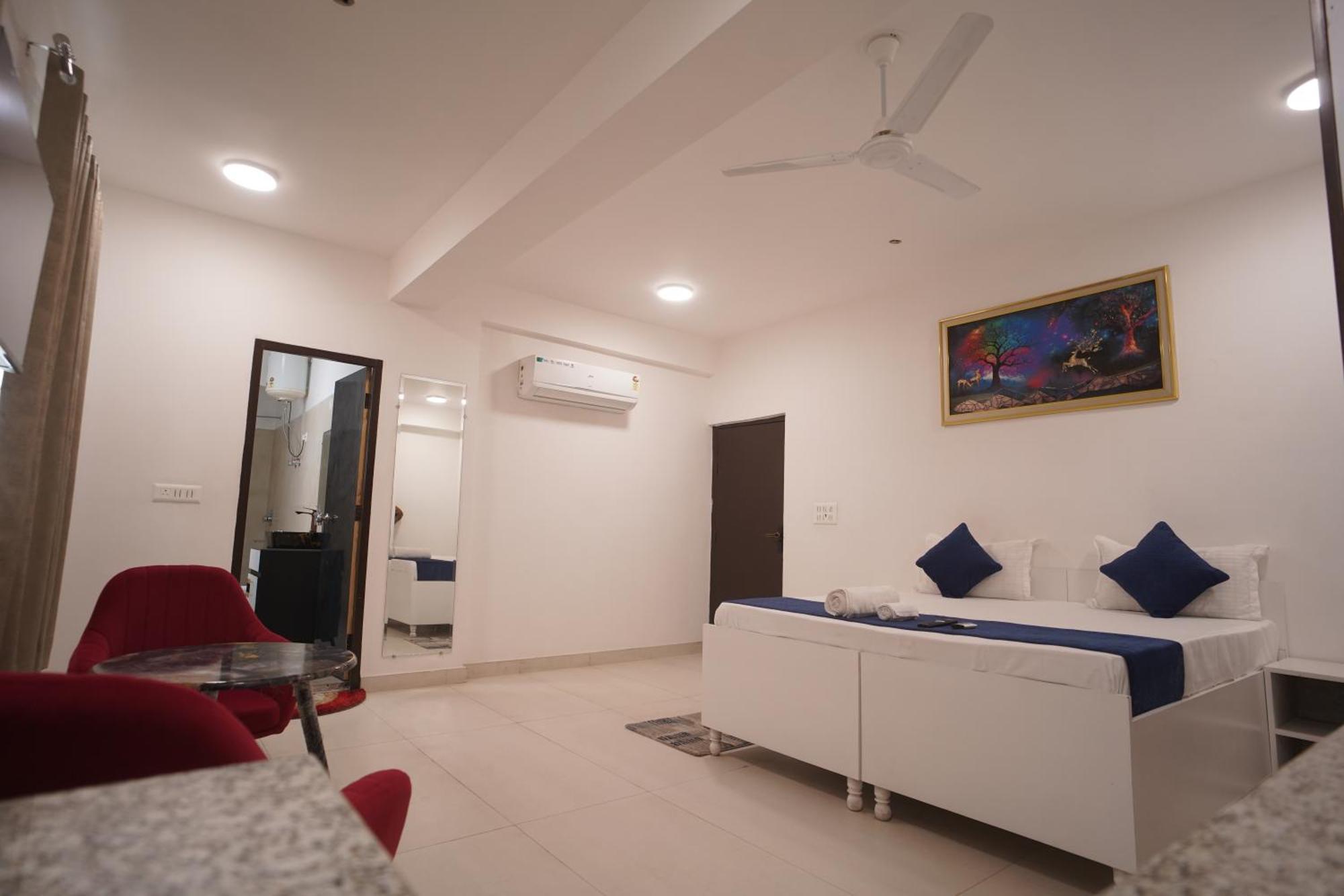 Hotel Airport Delhi Free Airport Drop *