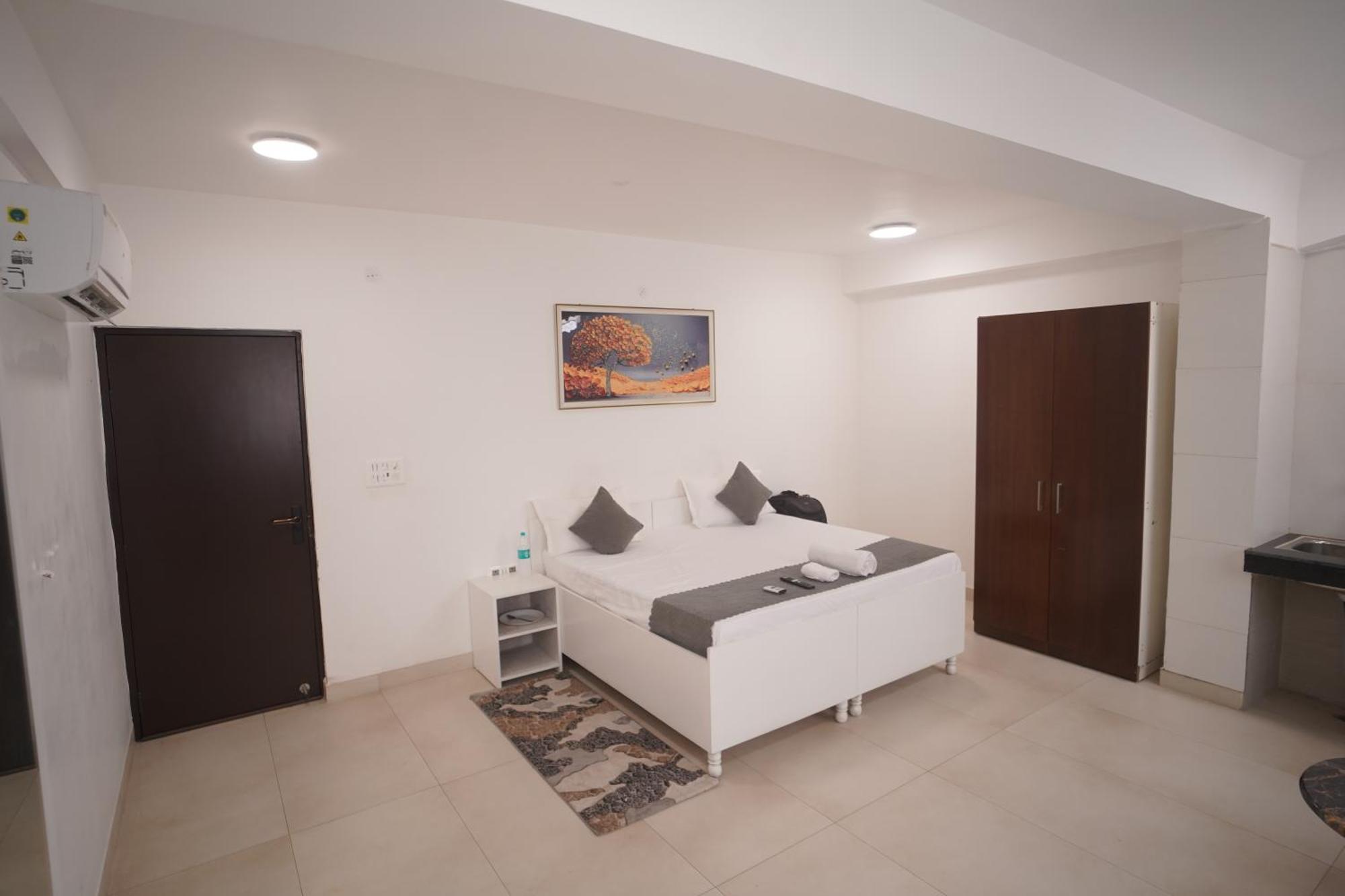 Airport Delhi Free Airport Drop Hotel *