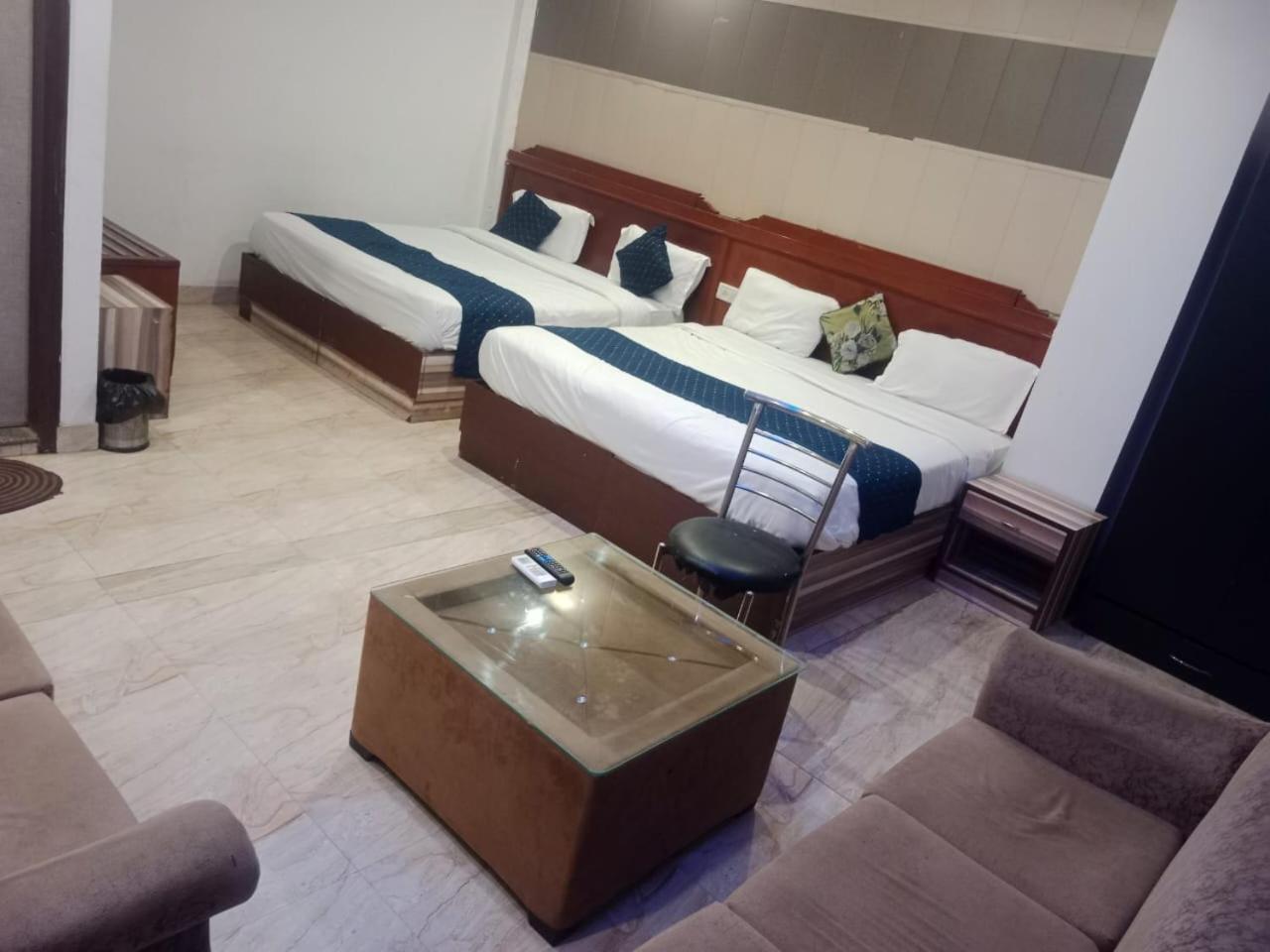 Hotel The Delhi International Airport
