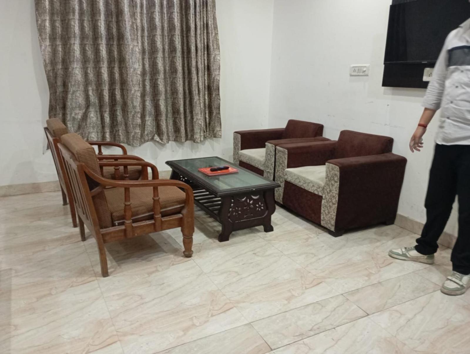 Hotel The Delhi International Airport
