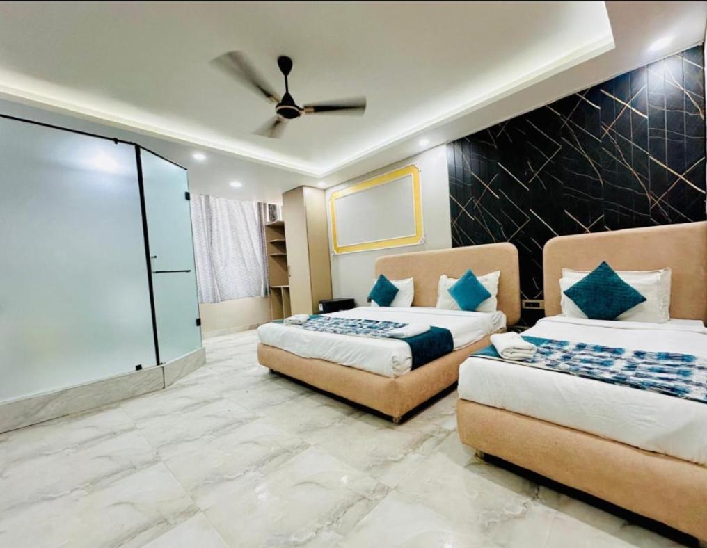 De Grand By Igi Airport 4*