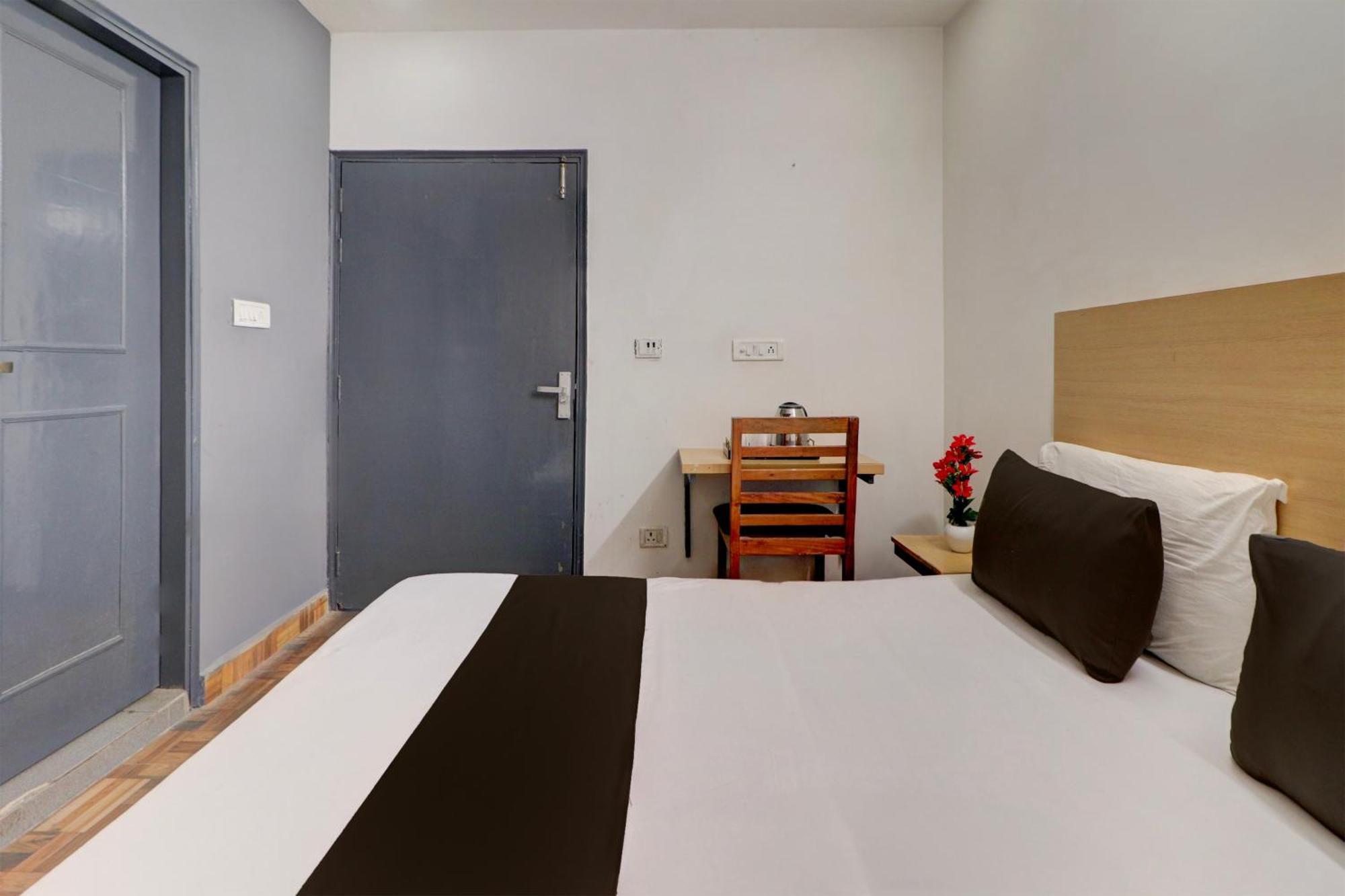 O The Tourist Palace Lavish Key Room's Hotel 4*