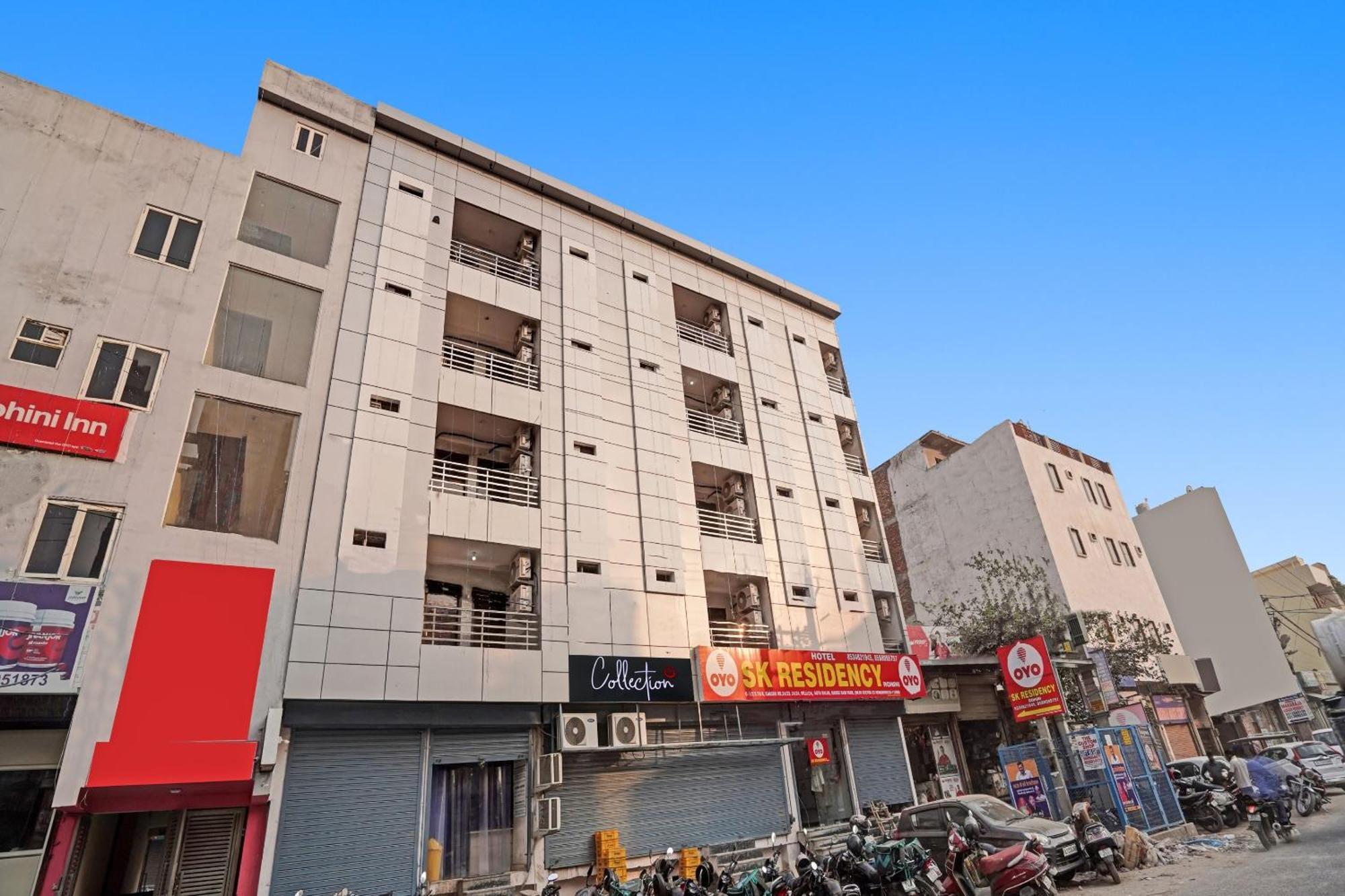 Super O Sk Residency Rohini Hotel
