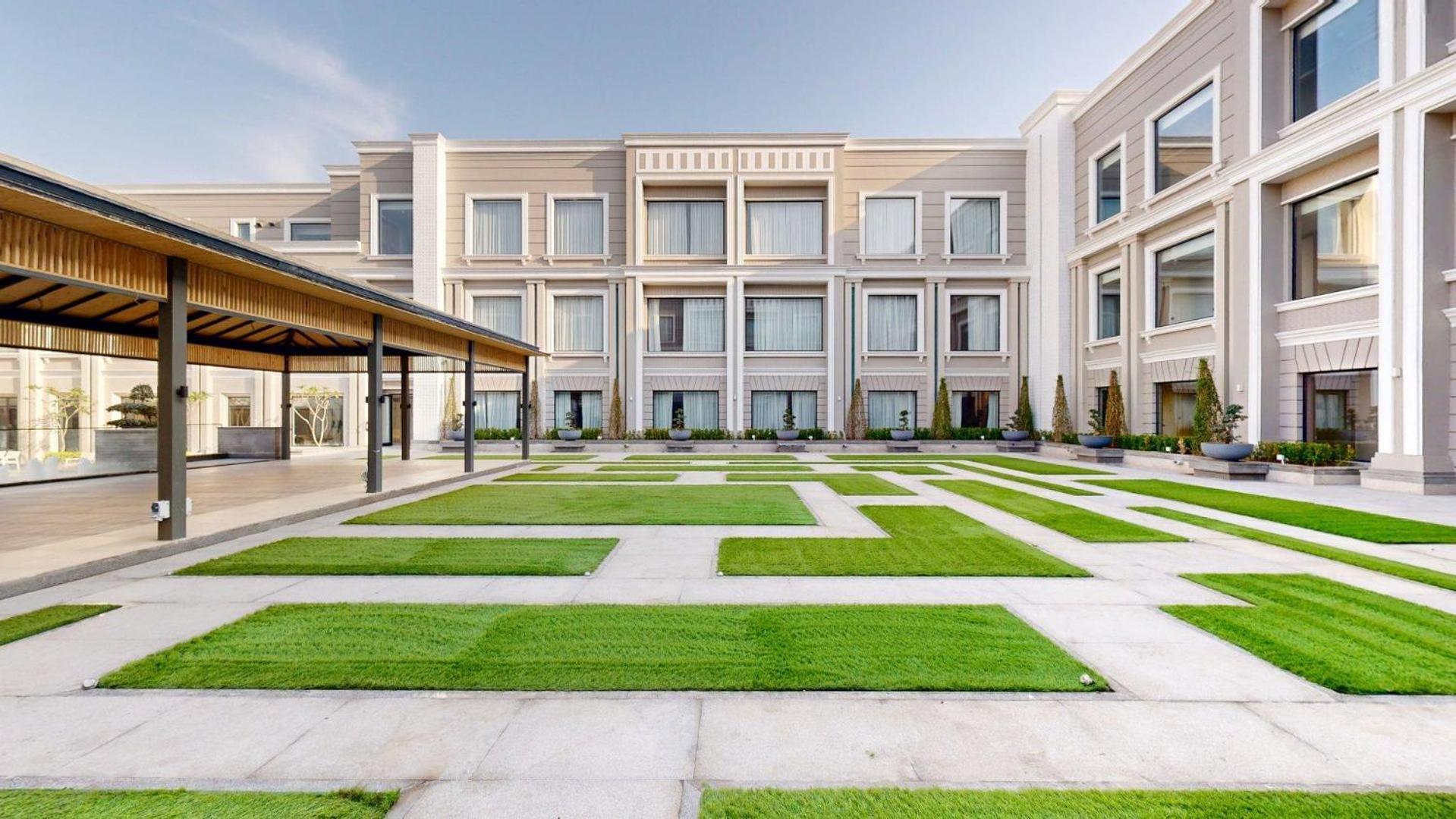 The Tivoli Hotel 5*
