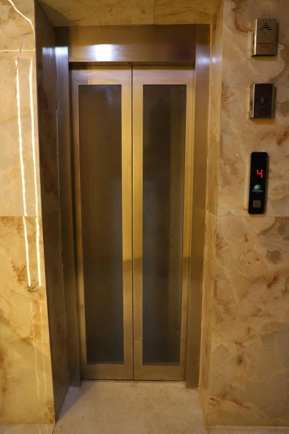 Family -1 Min Walk In Nizamuddin Railway Station 2* New Delhi
