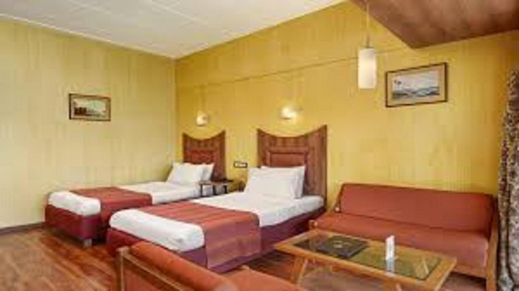 Hotel Jet Fox By Aero View Hotel, Delhi Airport New Delhi