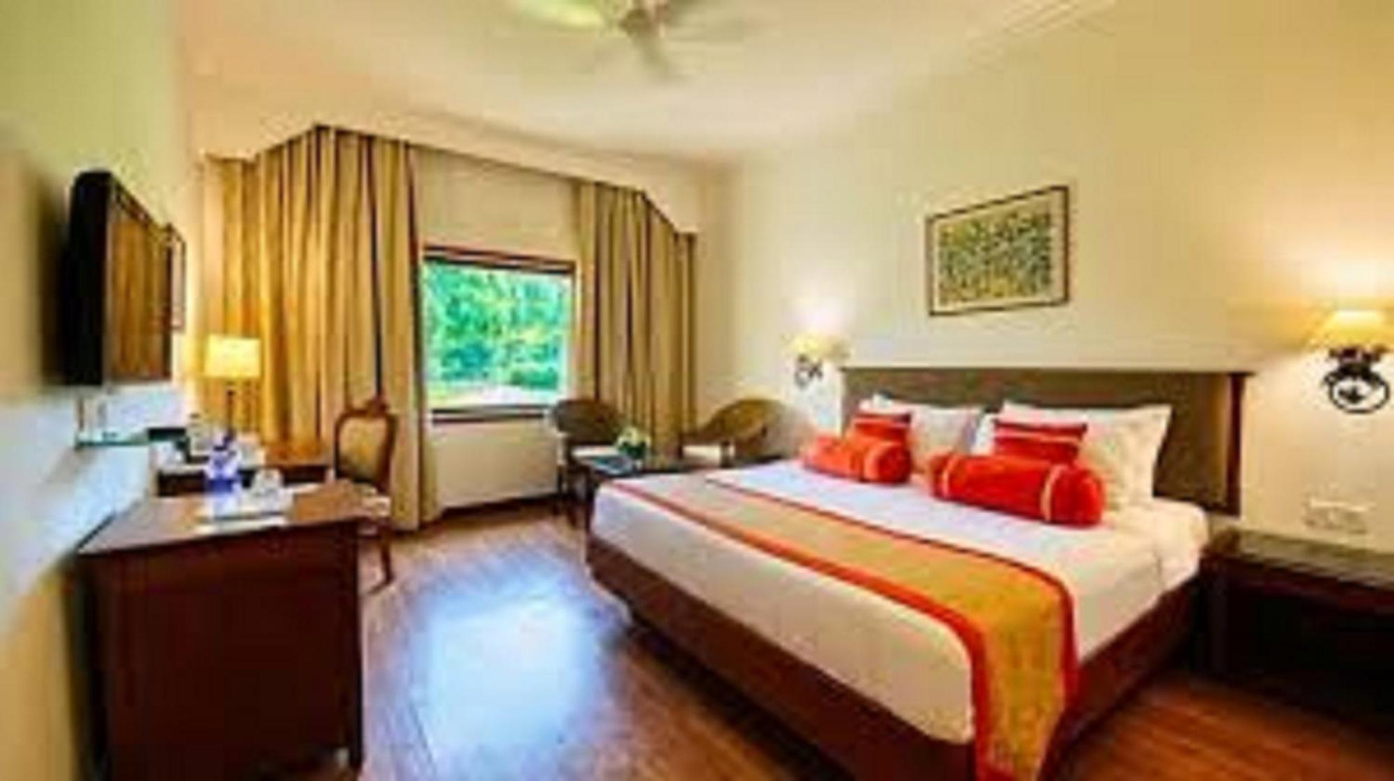 Jet Fox By Aero View Hotel, Delhi Airport New Delhi