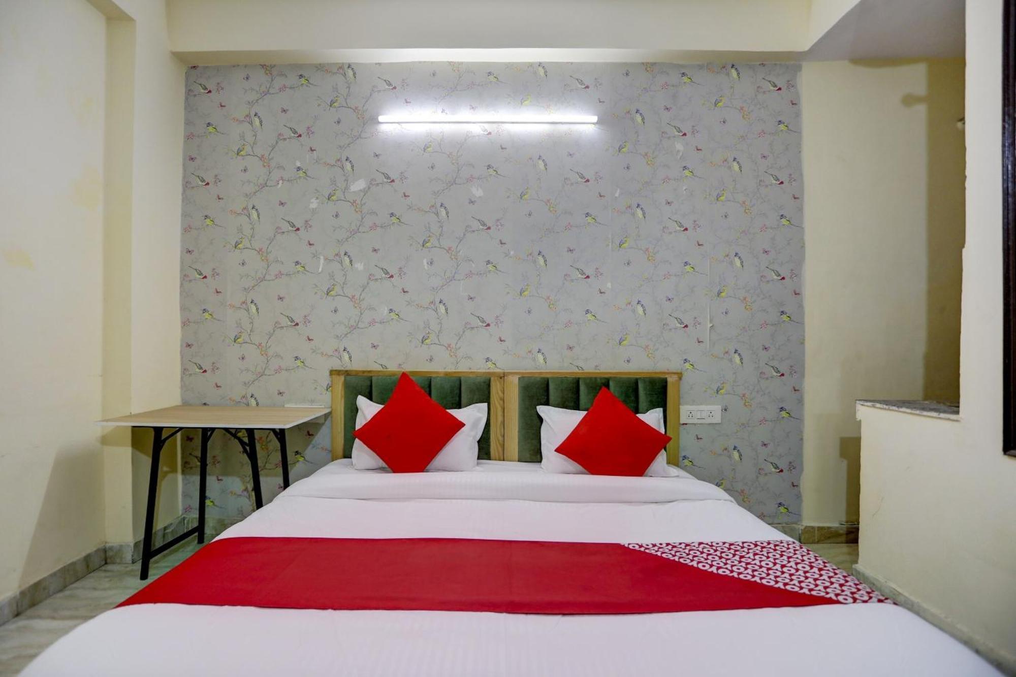 Hotel O Classic Inn 4* New Delhi