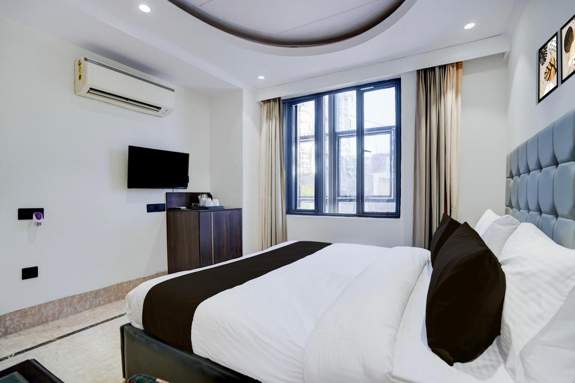 Super Townhouse Karol Bagh Formerly Unistar Hotel Nova Deli