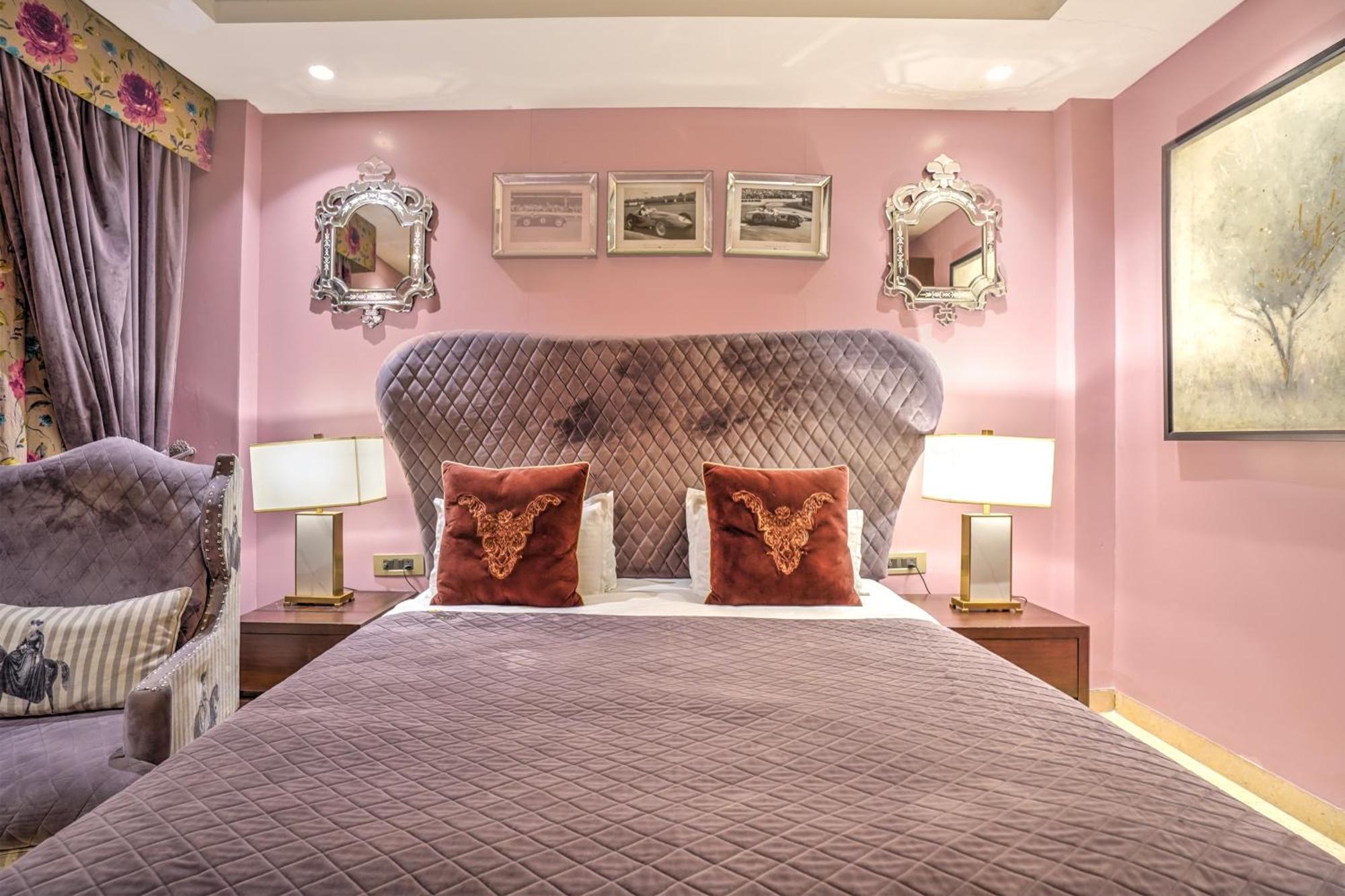 Palette And Vasant Kunj Formerly Cotts Hotel New Delhi