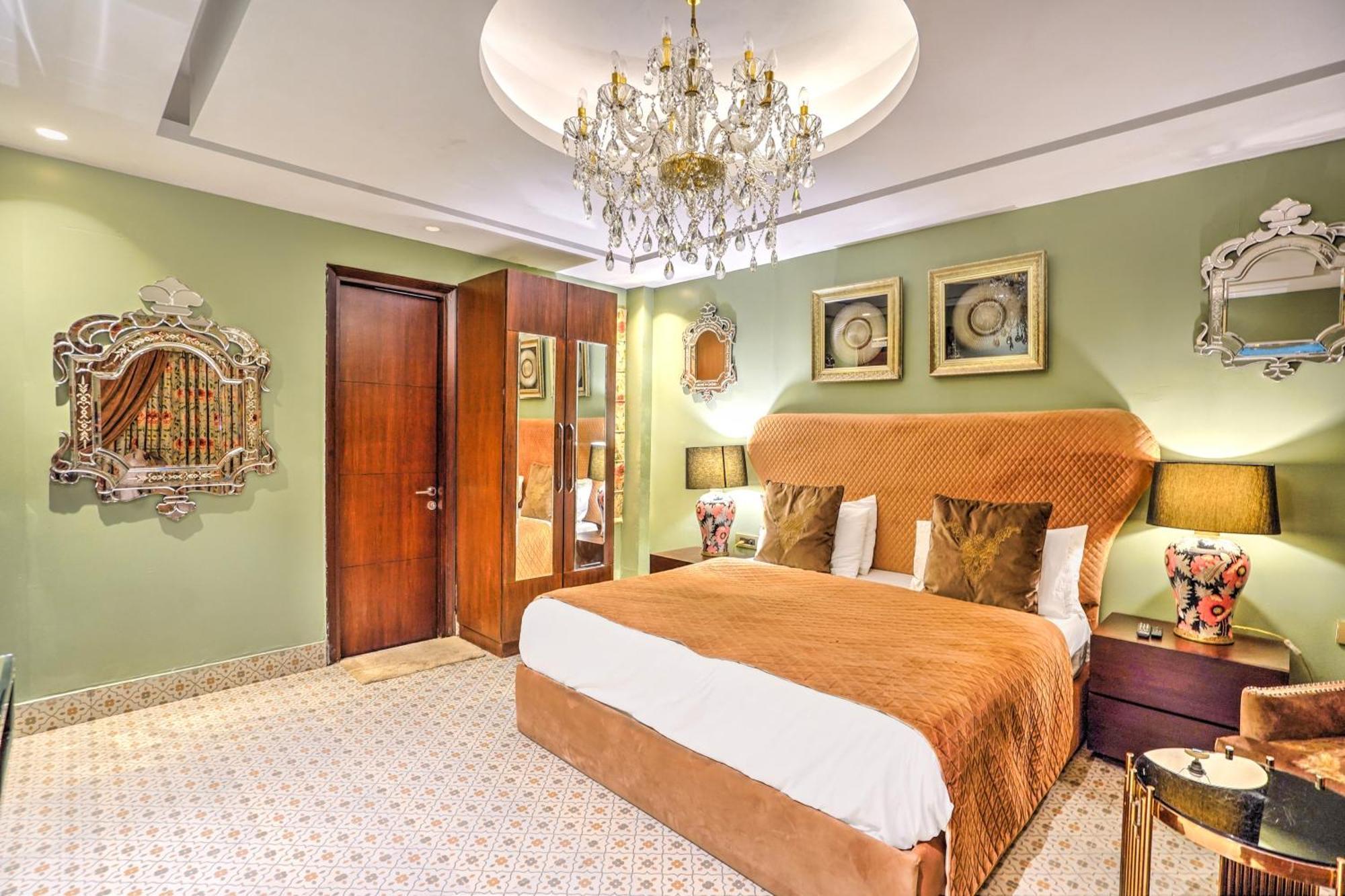 Hotel Palette And Vasant Kunj Formerly Cotts *