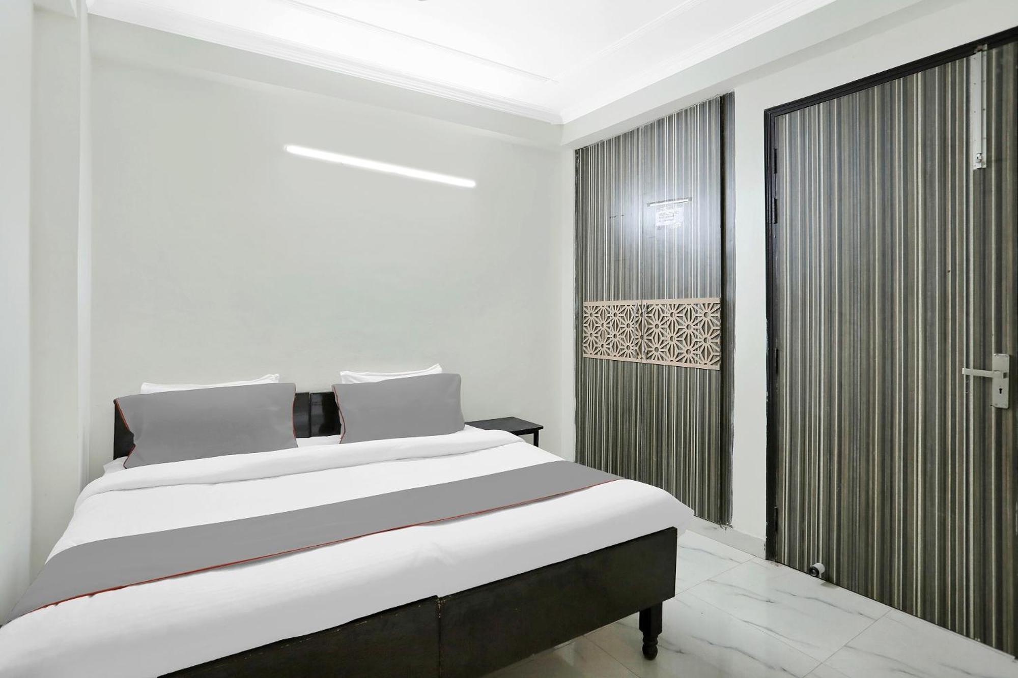 Live On Del2479 Hotel