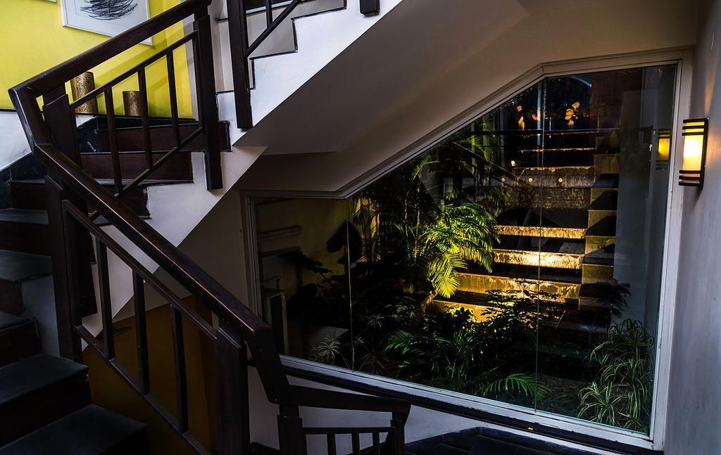Mantra Amaltas Hotel New Delhi