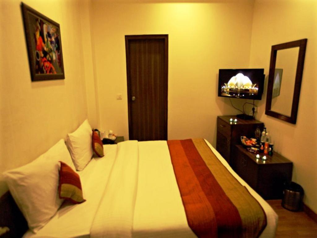 Rangoli Hotel New Delhi
