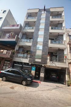 Oyo Rajouri Garden Hotel New Delhi