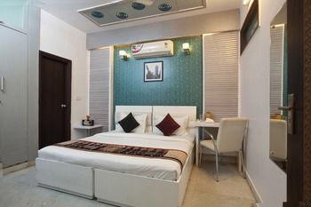 Oyo Rajouri Garden Hotel New Delhi
