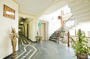 Hotel Oyo Lajpat Nagar 3*