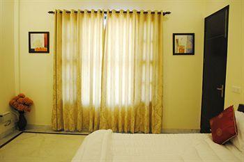 Hotel Fabexpress Rajdeep Palace New Delhi