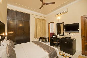 Fabexpress Rajdeep Palace 3* New Delhi