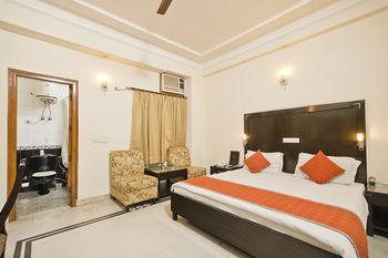Fabexpress Rajdeep Palace 3* New Delhi