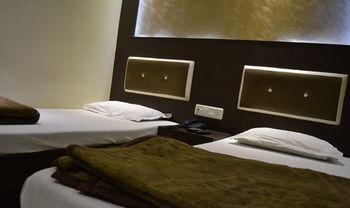 Hotel Spot 3*