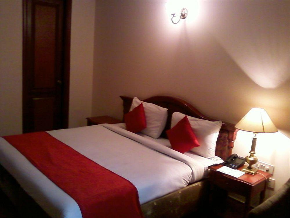 Treebo Corporate Park Hotel 3*