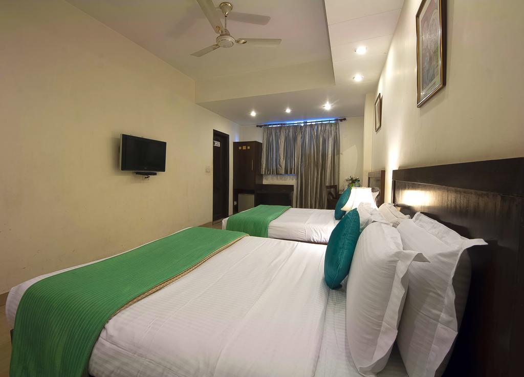 Hotel Maya 'new Delhi' Nova Deli
