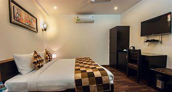 Fabhotel Cosy Palace New Delhi