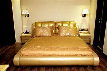 Dewdrop Intercity Hotel 3*